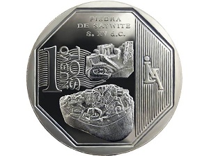 Банк Перу выпускает монету с изображением камня